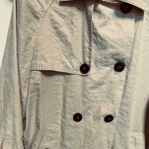 Style Rack Cream Jacket - Picture 7 of 13